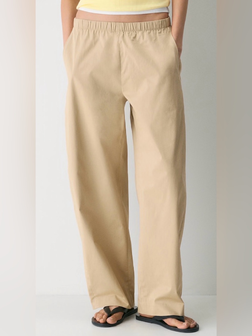 Aritzia Grinnell Chino Pant